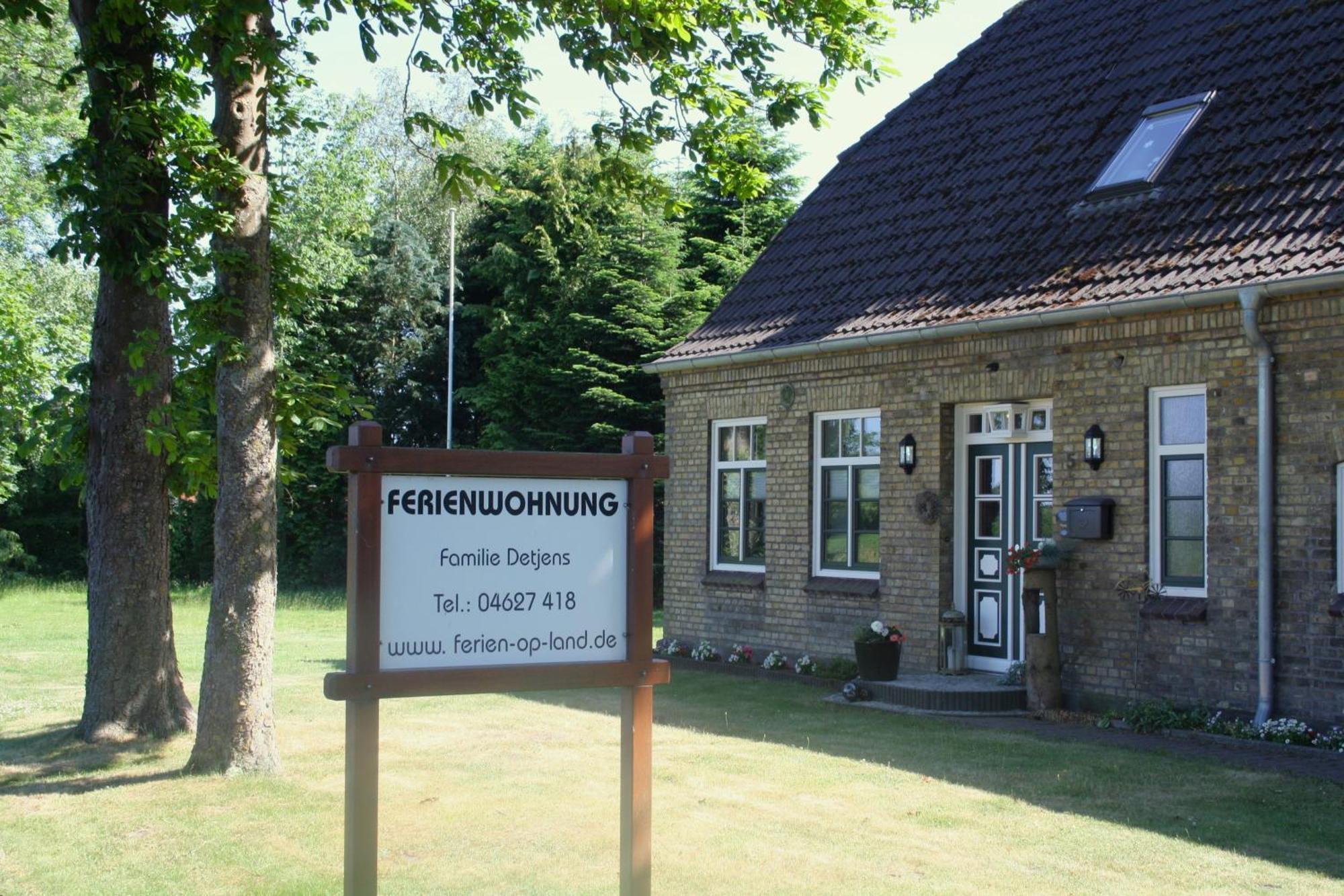 Detjens - Fewo In Ruhiger Lage Mit Terrasse Und Garten Ellingstedt Esterno foto